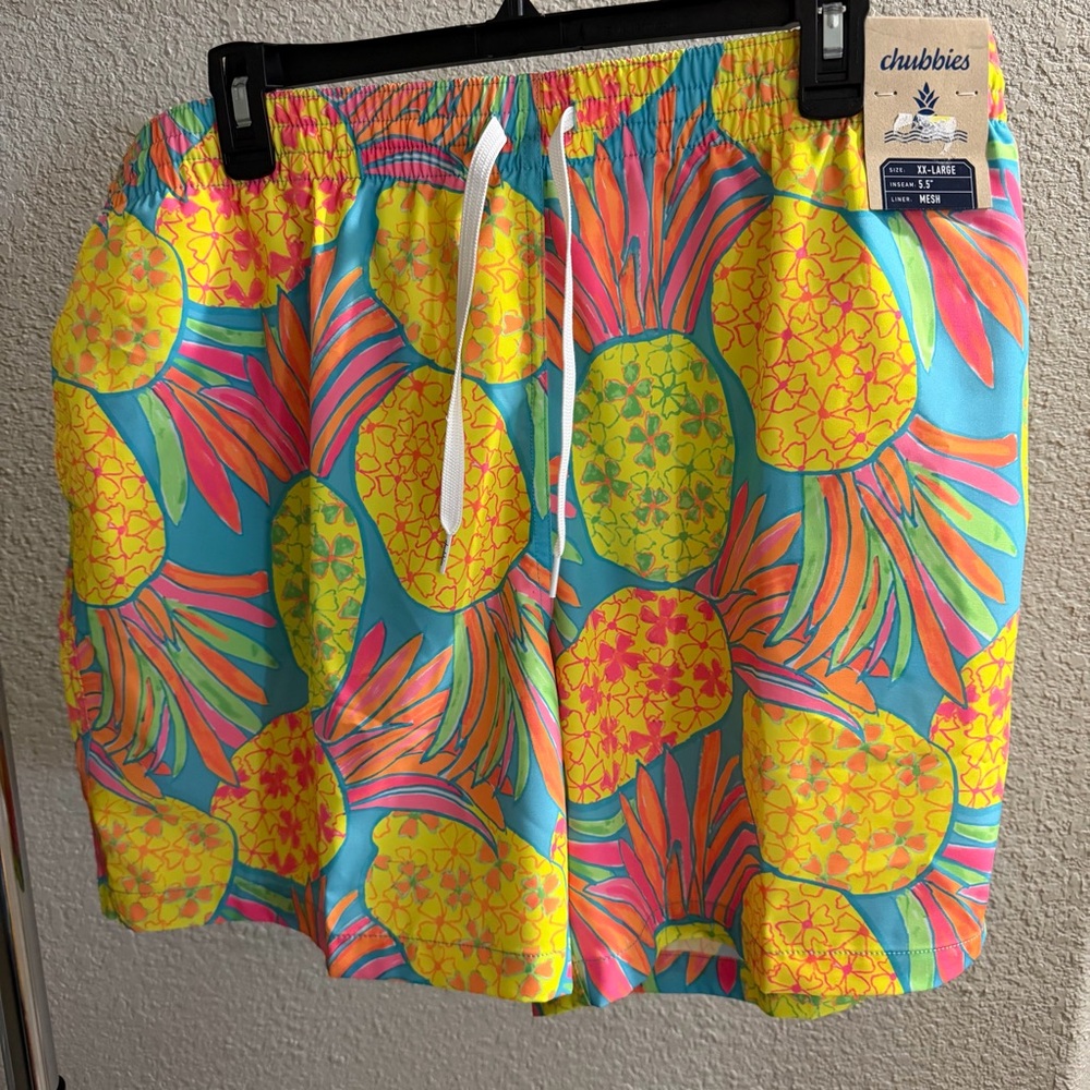Chubbies Hooligan Pineapple Swim Trunks - Men’s XXL - Neon Swim - NWT